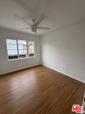 220 N Louise Street B, Glendale, CA 91206