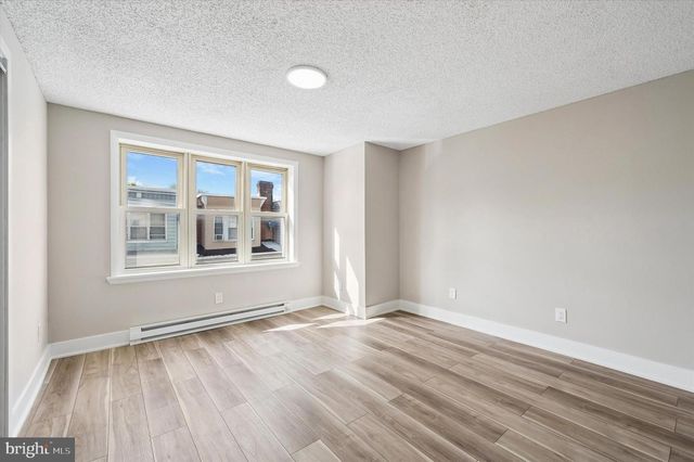 6736 LINMORE AVE, Philadelphia, PA 19142
