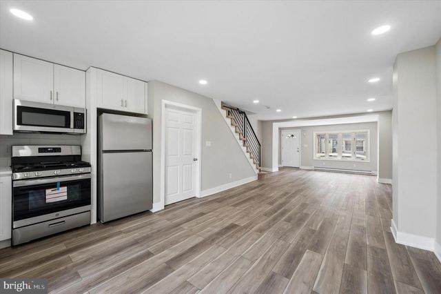 6736 LINMORE AVE, Philadelphia, PA 19142