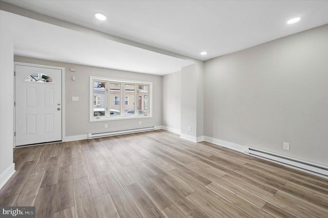 6736 LINMORE AVE, Philadelphia, PA 19142