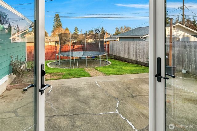 3313 N Villard Street, Tacoma, WA 98407