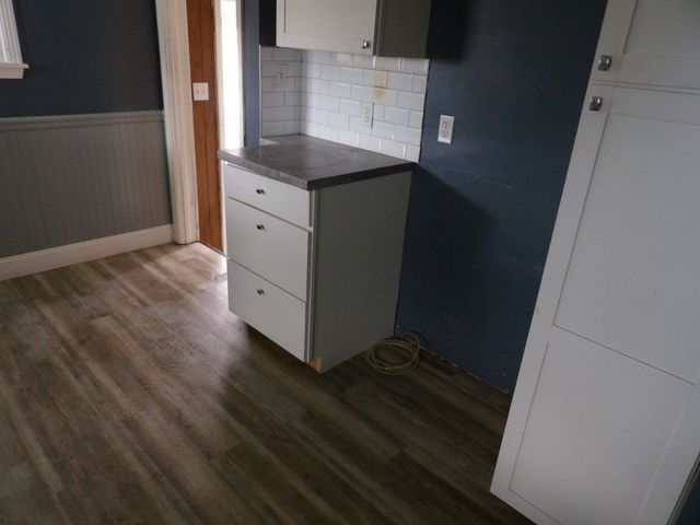 808 Grand Ave, Aliquippa, PA 15001