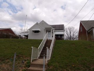 808 Grand Ave, Aliquippa, PA 15001