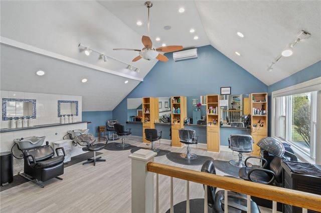 1181 Bay Road, Penfield, NY 14580