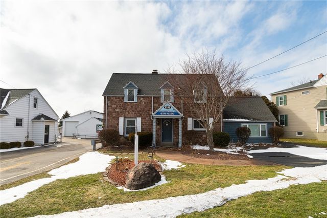 1181 Bay Road, Penfield, NY 14580