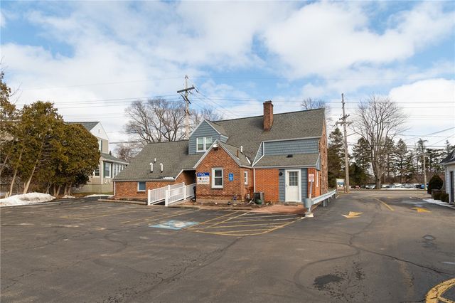 1181 Bay Road, Penfield, NY 14580
