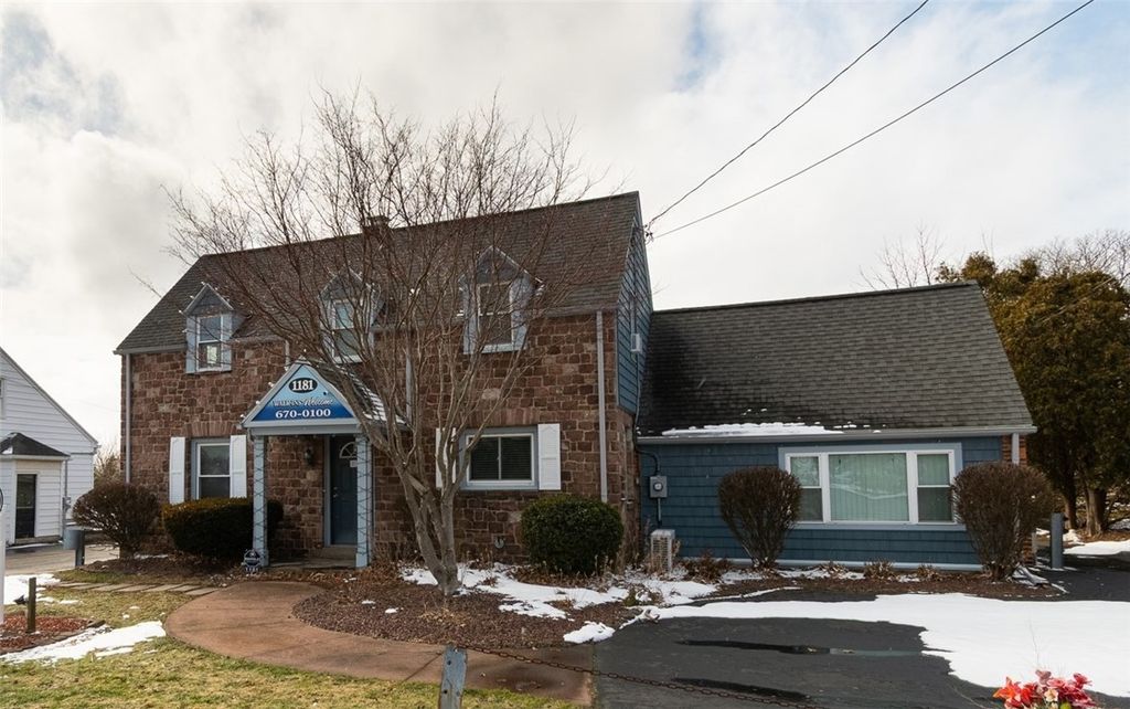 1181 Bay Road, Penfield, NY 14580