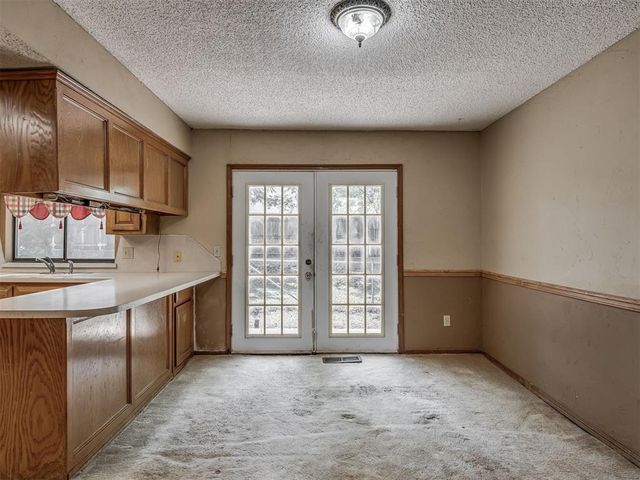 11220 NW 112th Street, Yukon, OK 73099