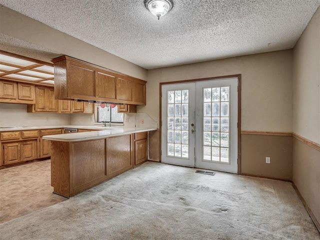 11220 NW 112th Street, Yukon, OK 73099