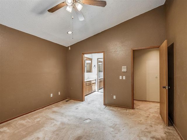 11220 NW 112th Street, Yukon, OK 73099