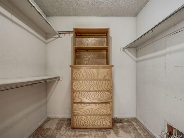 11220 NW 112th Street, Yukon, OK 73099
