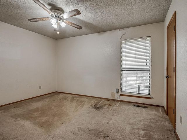 11220 NW 112th Street, Yukon, OK 73099