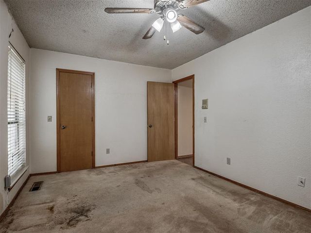 11220 NW 112th Street, Yukon, OK 73099