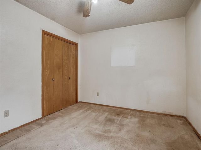 11220 NW 112th Street, Yukon, OK 73099