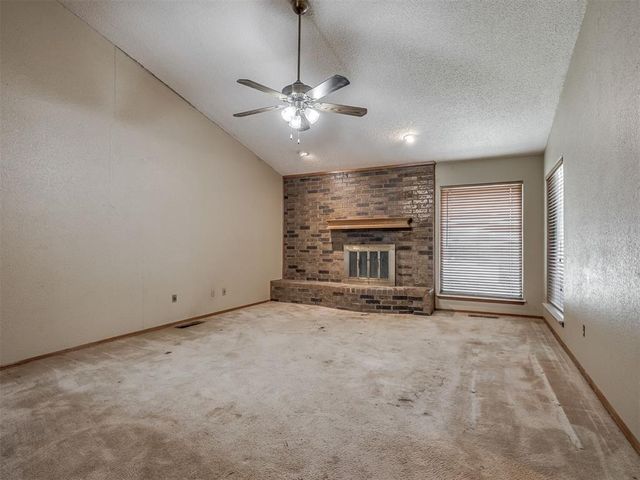 11220 NW 112th Street, Yukon, OK 73099