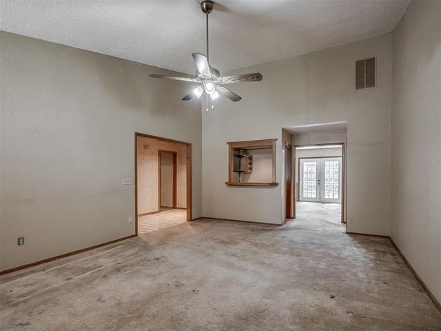 11220 NW 112th Street, Yukon, OK 73099
