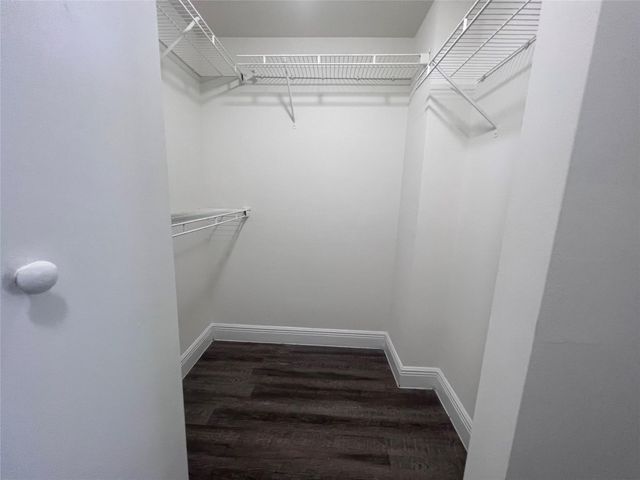 18335 NW 68 Avenue 245-616, Hialeah, FL 33015