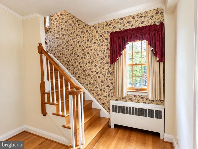 708 DRYDEN DR, Baltimore, MD 21229