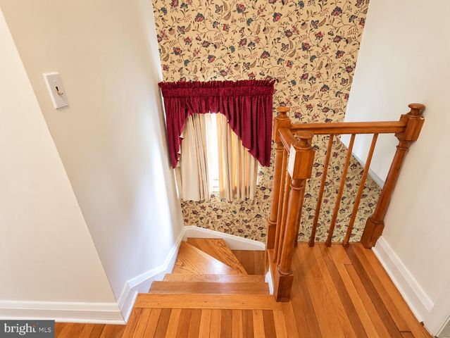 708 DRYDEN DR, Baltimore, MD 21229