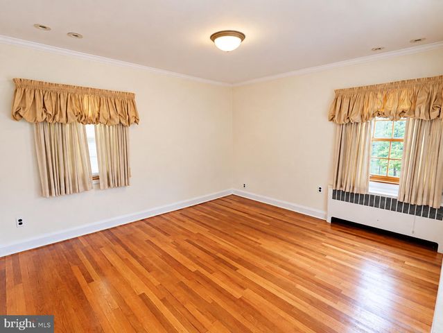 708 DRYDEN DR, Baltimore, MD 21229