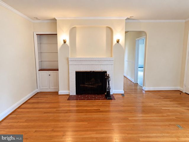 708 DRYDEN DR, Baltimore, MD 21229