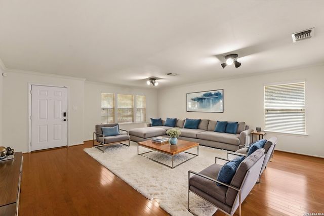 12830 Bridge Cedar, Helotes, TX 78023