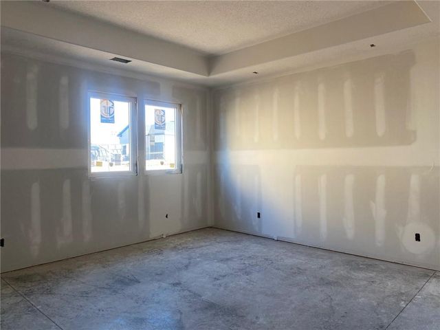 19329 Skyview Lane, Spring Hill, KS 66083