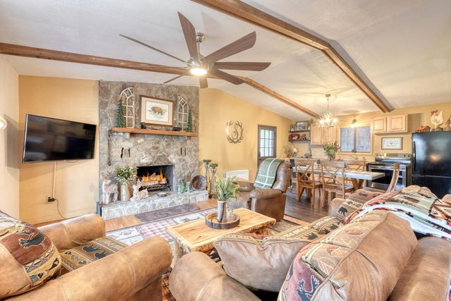 9 Silver Maple Lane, Murphy, NC 28906