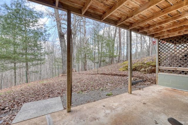 9 Silver Maple Lane, Murphy, NC 28906