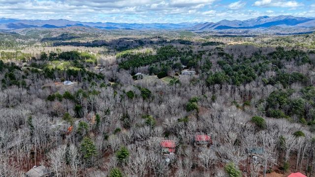 9 Silver Maple Lane, Murphy, NC 28906