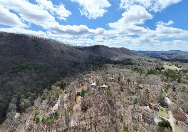 9 Silver Maple Lane, Murphy, NC 28906