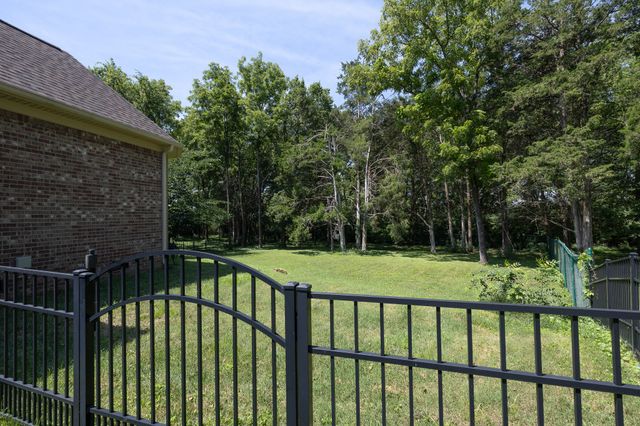 118 Beth Ct, Gallatin, TN 37066