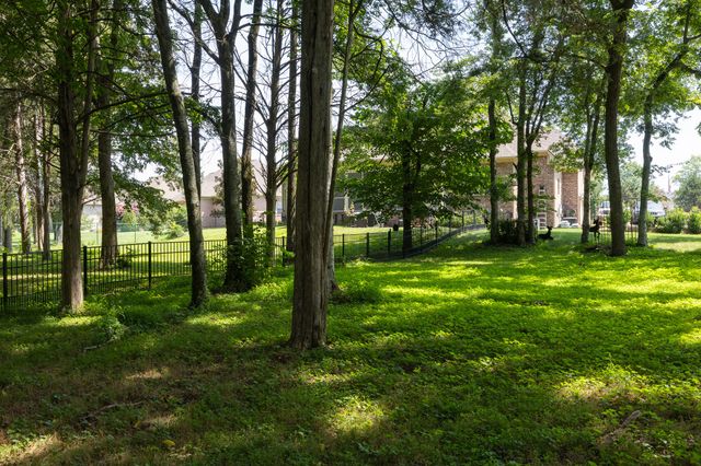 118 Beth Ct, Gallatin, TN 37066
