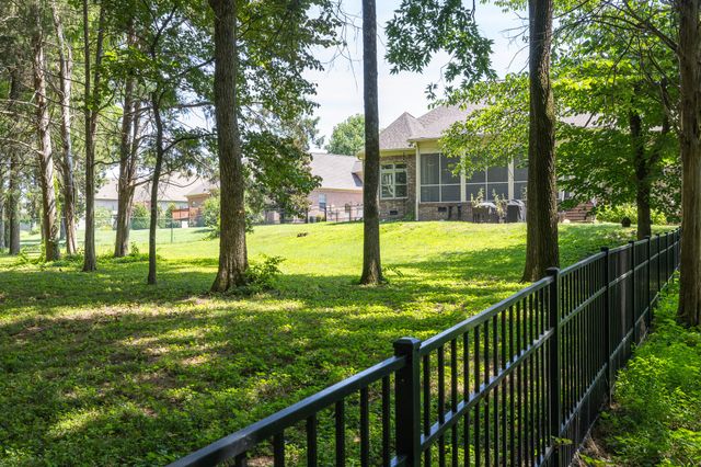 118 Beth Ct, Gallatin, TN 37066