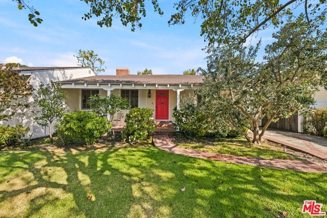 11363 Gladwin Street, Los Angeles, CA 90049