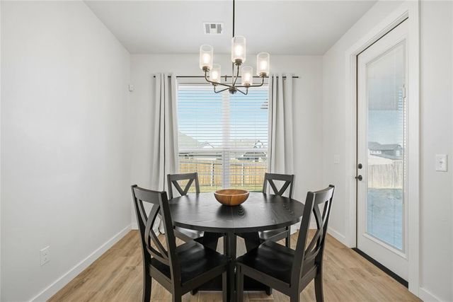 9909 Glover River Drive, Yukon, OK 73099