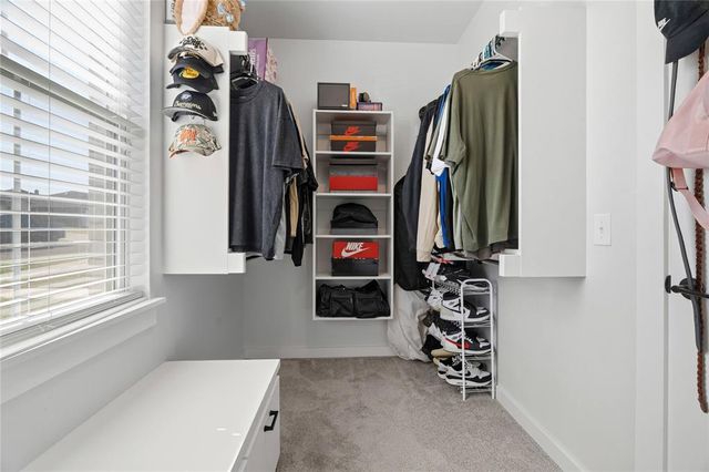 9909 Glover River Drive, Yukon, OK 73099