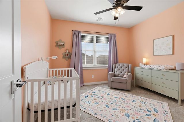 9909 Glover River Drive, Yukon, OK 73099