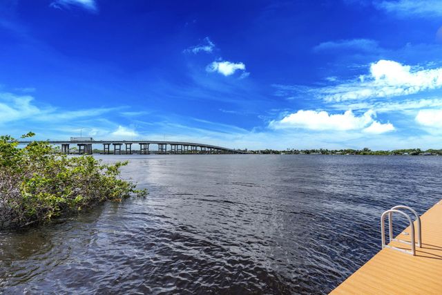 1993 SW Palm City Road F, Stuart, FL 34994