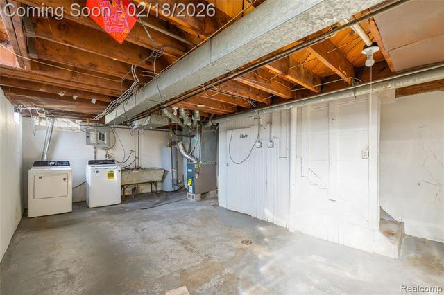 25161 Coolidge, Oak Park, MI 48237