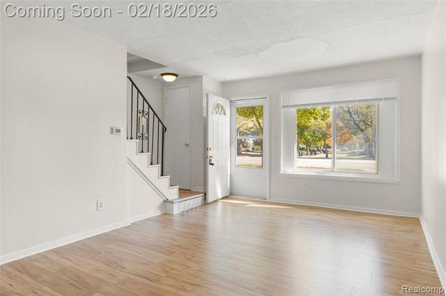 25161 Coolidge, Oak Park, MI 48237