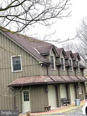 313 S MAIN ST #APT A, Perkasie, PA 18944