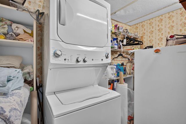 2750 NE 9TH Terrace, Pompano Beach, FL 33064