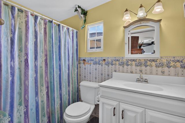 2750 NE 9TH Terrace, Pompano Beach, FL 33064