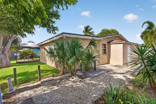 2750 NE 9TH Terrace, Pompano Beach, FL 33064