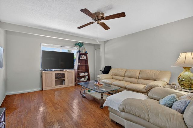 2750 NE 9TH Terrace, Pompano Beach, FL 33064