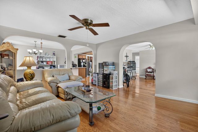 2750 NE 9TH Terrace, Pompano Beach, FL 33064