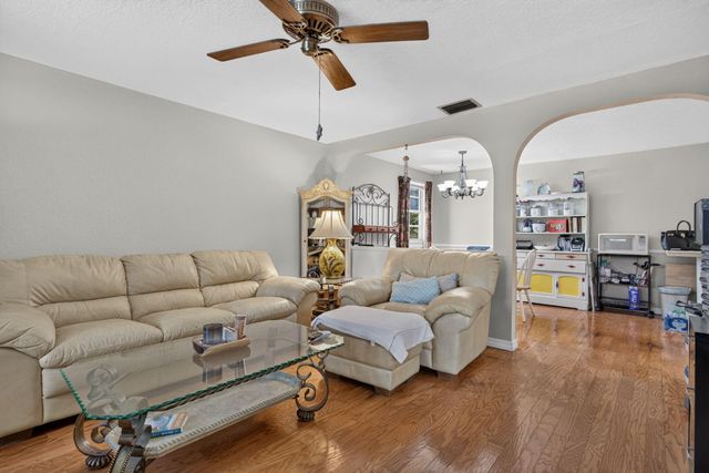 2750 NE 9TH Terrace, Pompano Beach, FL 33064