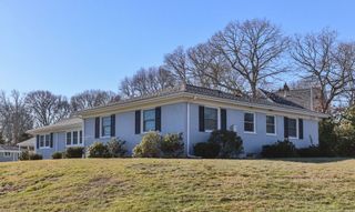 108 Lucerne Ave, Falmouth, MA 02540