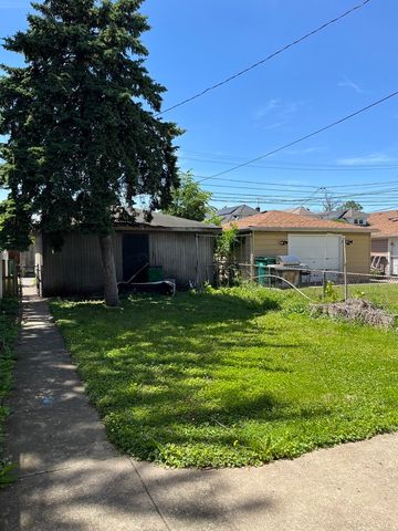 1528 Euclid Avenue, Berwyn, IL 60402